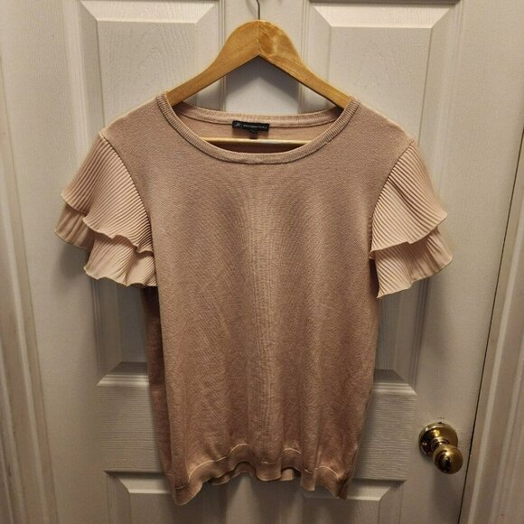 Adrianna Papell Pink Tiered Flutter Sleeve Sweater – Size Large - Picture 9 of 9